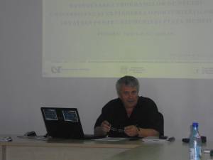 Managerul de proiect, universitarul George Neamţu