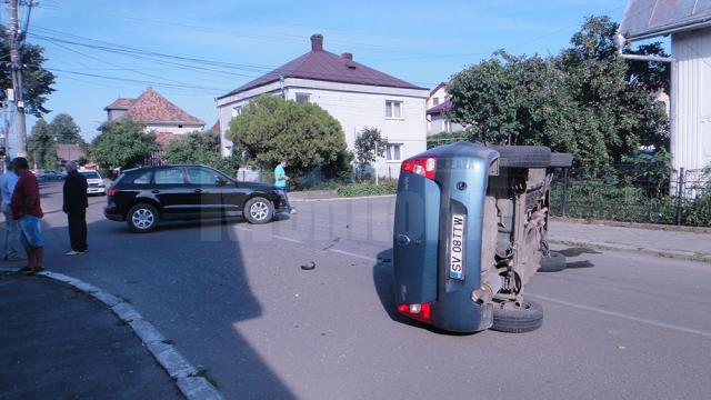 Accident rutier spectaculos pe o stradă din Rădăuţi