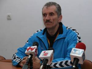 Petru Ghervan spune că sucevenii doresc mai mulţi jucători sârbi, dar se lovesc de taxa internaţională de transfer