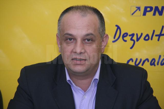 Alexandru Băişanu: „Din punctul meu de vedere nici nu se pune problema ca liderul PNL Klaus Iohannis să nu fie candidatul final la alegerile prezidenţiale în raport cu domnul Predoiu”