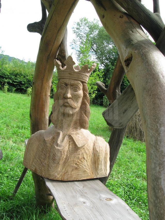 Bustul lui Ştefan cel Mare sculptat de Ştefan Ciumaşu