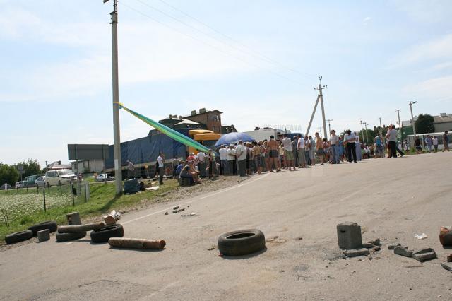 Baricada de la intrarea în Cernăuţi