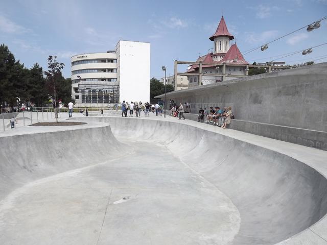 Valoarea investiţiei făcute în amenajarea Nordic Skate Park este de aproximativ 580.000 lei