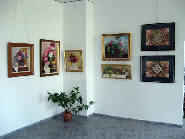 Expoziţia de desen, pictură şi artă decorativă cu genericul „Generaţii”