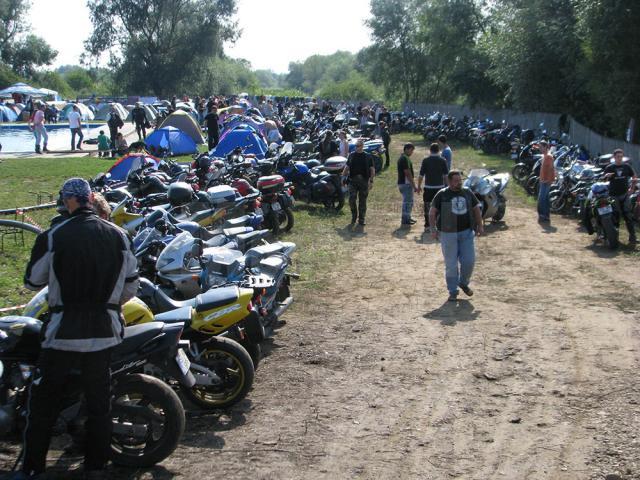 250 de bikeri din ţară şi din străinătate vor participa la întrunirea „Bukowina Motor Club”