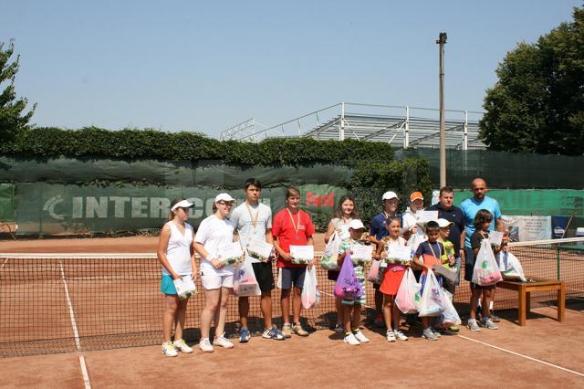 Festivitatea de premiere a turneului de tenis dotat cu Cupa Interconti a avut loc ieri la Baza Sportivă Unirea