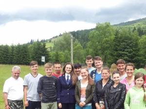 Un număr de 30 de copii cu vârste cuprinse între 12 şi 16 ani au participat, pe parcursul săptămânii trecute, la o tabără de vară în comuna Ciocăneşti