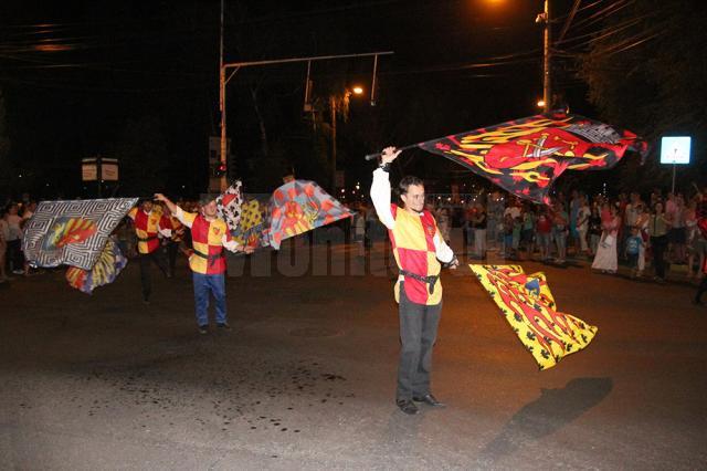 Parada cu făclii a Festivalului de Artă Medievală „Ştefan cel Mare”