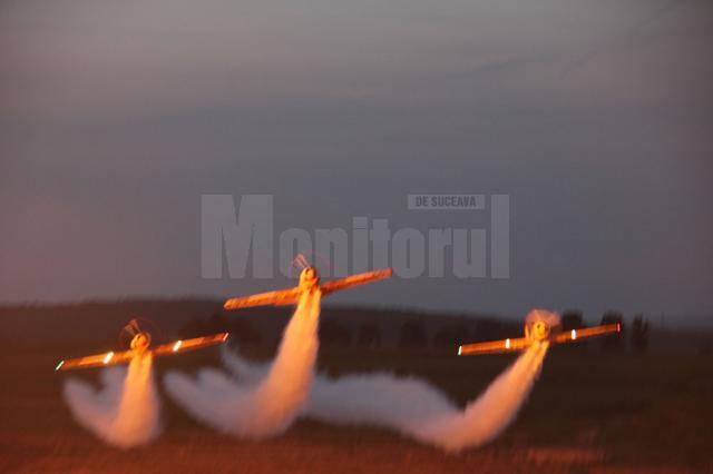 Show aviatic incendiar la Suceava, ediţia a III-a
