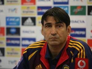 Piţurcă şi-a formulat deja o părere despre cum va arăta primul 11 al României în meciul cu Grecia