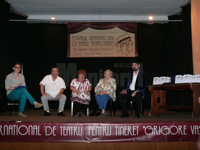 Andrei Giurgea, Tudorel Filimon, Maria Voronca, Draga Olteanu şi preotul Liviu Mihăilă