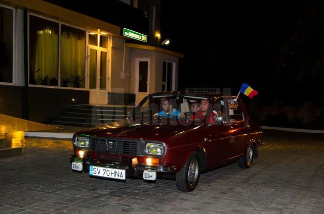 Cele trei maşini ale sucevenilor care au participat la raliul retro de la Chişinău