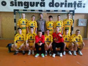 Echipa de handbal din Vicovu de Jos, în faţa unui început istoric