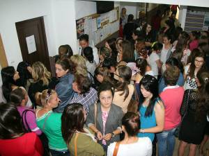 Femeile prezente la bursa de la Suceava au fost în majoritate tinere