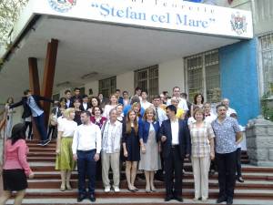 Deputata Ardeleanu, la deschiderea anului şcolar la Liceul “Ștefan cel Mare” din Chișinău