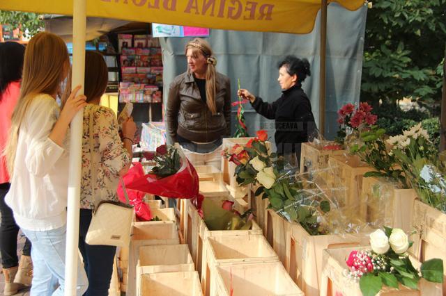 Vânzări record de flori în prima zi de școală