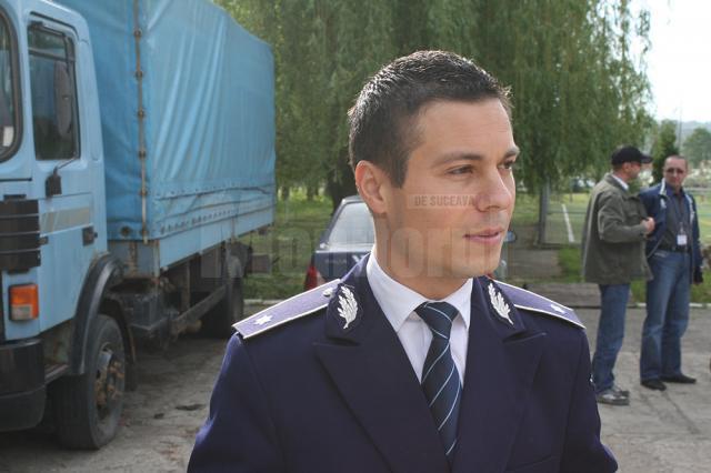 Subcomisarul Ionuţ Epureanu explică de ce au întârziat colegii săi la apelul de urgenţă