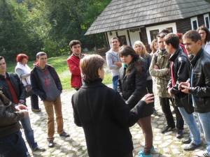 Bobocilor USV li s-a pregătit un scurt itinerariu în municipiul Suceava