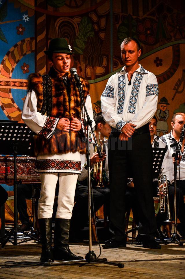 Marele premiu al Festivalului „Cântecele neamului”, ediţia a VII-a, a fost câştigat de  suceveanul Andrei Iftime