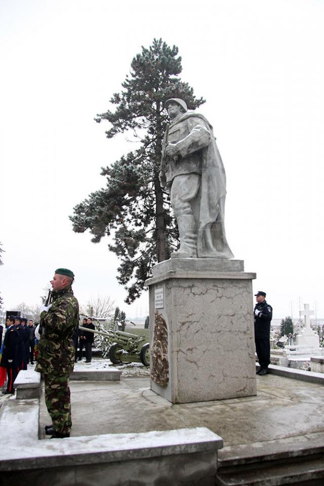 Ziua Armatei a fost marcată la Suceava printr-un ceremonial militar şi religios la Monumentul Eroului Necunoscut