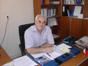 Constantin Mărgineanu: „De proiectul iniţiat de Universitatea Tehnică din Iaşi beneficiază 360 de profesori din şase judeţe, dintre care 60 din Suceava”