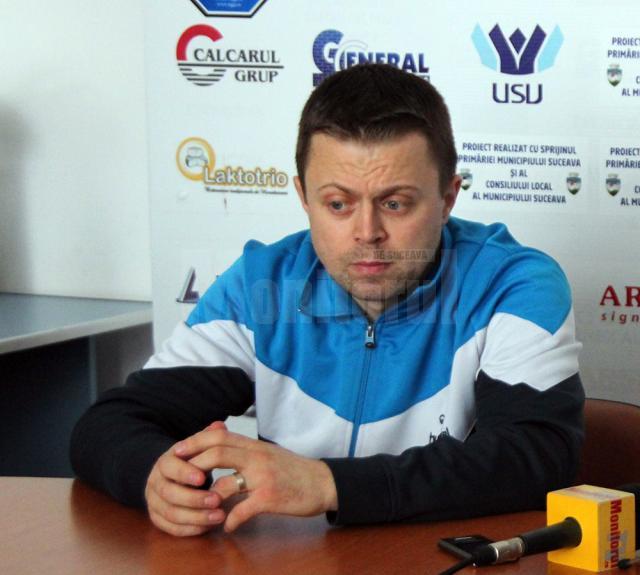 Răzvan Bernicu, mulţumit de modul în care elevii săi au început actuala ediţie de campionat