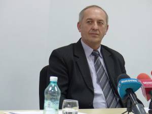 Prof. Valentin Ianoş, directorul interimar al Casei de Cultură a Studenţilor Suceava