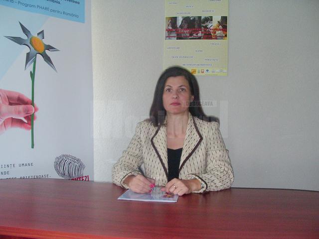 Inspectorul principal de poliţie Liliana Orza, coordonatorul Centrului Regional Suceava al ANITP