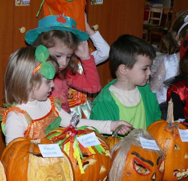 Vineri, 31 octombrie, la Grădiniţa cu Program Prelungit “Pinocchio” din Fălticeni a fost organizată “Sărbătoarea toamnei”
