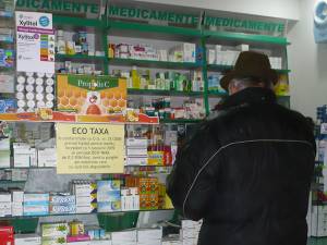 Farmaciile, unul dintre locurile unde  inspectorii sanitari au căutat trei suplimente alimentare care nu sunt autorizate pentru punerea pe piaţă. Foto: www.ziaruldevrancea.ro