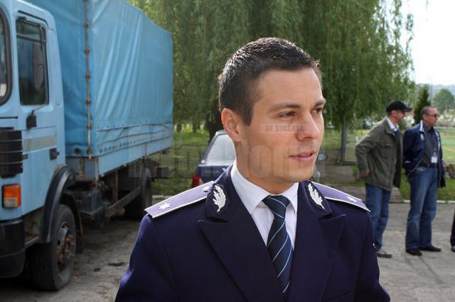 Subcomisarul Ionuț Epureanu: “Poliţiştii recomandă efectuarea operaţiunilor de schimb valutar doar la unităţile specializate în acest sens”