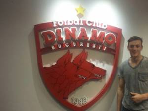 Denis Cojocariu a semnat cu Dinamo. Foto: www.gsp.ro