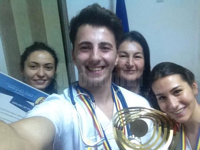 Echipajul din Rădăuţi a câştigat concursul „Să ajutăm!”
