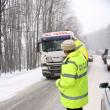 Traficul de la Suceava spre Gura Humorului a fost blocat în pădurea de la Ilişeşti