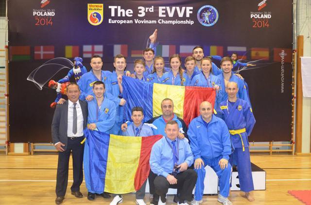 Lotul României din care au făcut parte și sportivii suceveni Sorin Râmbu și Adrian Ilioaia, dar și antrenorul Gheorghe Pricop a reușit să câștige 12 medalii și bronzul pe națiuni la europene