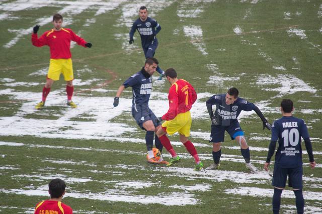 În ciuda terenului îngheţat, fotbaliştii suceveni au prestat un joc consistent, care i-a dus către victorie