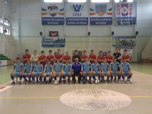 Fotbaliştii de la LPS Suceava au pozat mândri de locul 3 ocupat la finalul turului