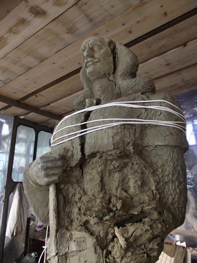 Monumentul lui Ştefan cel Mare afectat de îngheţ
