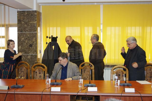 Consilierii PSD au părăsit sala de şedinţa în semn de protest faţă de proiectul de schimbare a viceprimarului Gavril Vîrvara