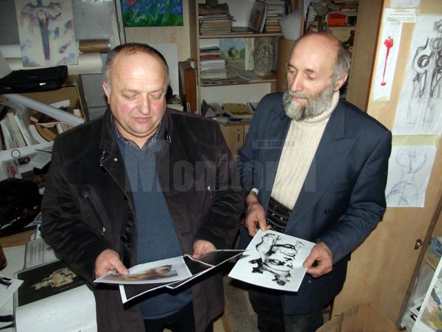 Primarul Radu Ciocan şi sculptorul Mircea Dăneasă