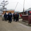 Comunitatea de ţigani de pe Mirăuţi, „vizitată” ieri dimineaţă de zeci de poliţişti