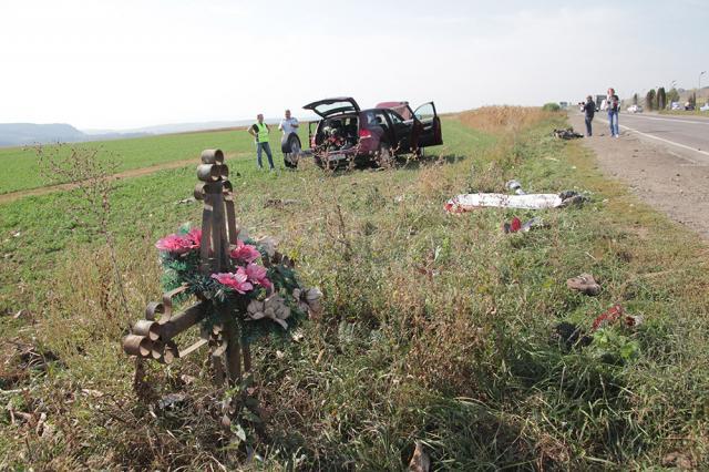 Despăgubiri de peste 130.000 de euro, pentru familia unui mopedist omorât de o maşină a ISU Suceava