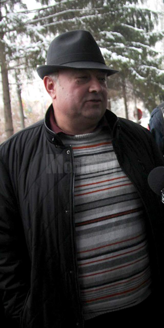 Săvel Botezatu, primarul suspendat al comunei Udeşti, va mai rămâne în arest preventiv pentru încă 30 de zile