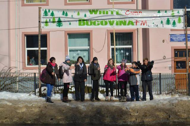 60 de cercetaşi participă la ”White Camp Bucovina”