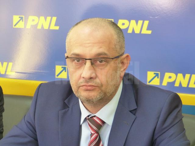 Copreşedintele Organizaţiei Judeţene Suceava a noului PNL, deputatul Alexandru Băişanu
