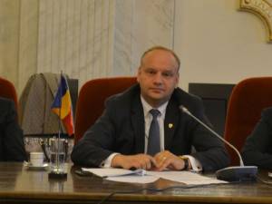 Parlamentarul PSD de Suceava Ovidiu Donţu participă zilele acestea la o întâlnire pe tema securizării frontierelor Uniunii Europene