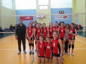 Echipa feminină de minivolei a CSM Suceava are mari șanse să ajungă la turneul semifinal