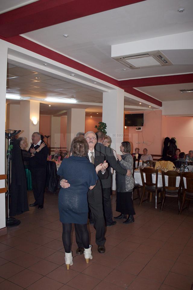 Petrecerea de mărţişor a pensionarilor CFR a ajuns la al 15-lea an consecutiv