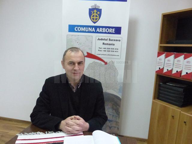 Primarul comunei Arbore Ionel Hrincescu