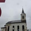 Două biserici construite în Arbore de etnicii germani, la începutul secolului XX, lăsate în paragină